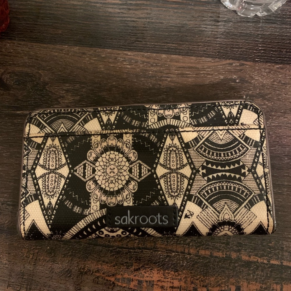 Sakroots wallet